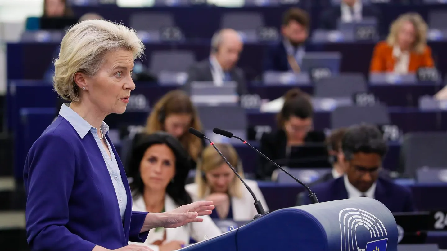 Ursula von der Leyen, en el Parlamento Europeo. La UE exigirá que las mujeres ocupen al menos el 40% de los consejos de administración de empresas en Bolsa