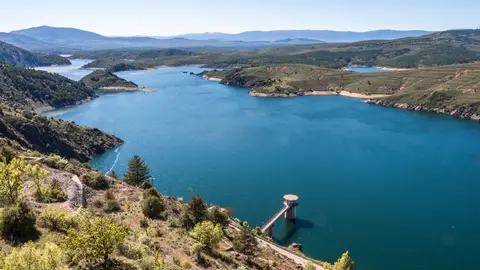 Embalse de Atazar Embalse de Atazar
