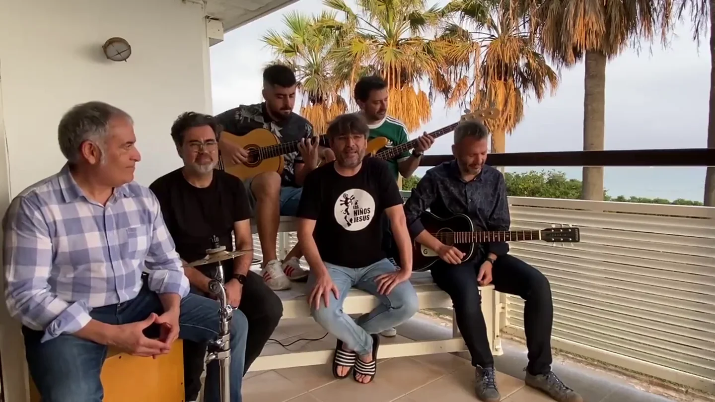 El grito a la vida de Jordi Évole y su banda a Pau Donés dos años después de su muerte El grito a la vida de Jordi Évole y su banda a Pau Donés dos años después de su muerte
