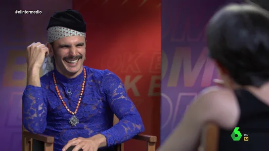 "La lata de pimentón": Rodrigo Cuevas confiesa a Thais Villas cuál es el instrumento más raro que toca "La lata de pimentón": Rodrigo Cuevas confiesa a Thais Villas cuál es el instrumento más raro que toca