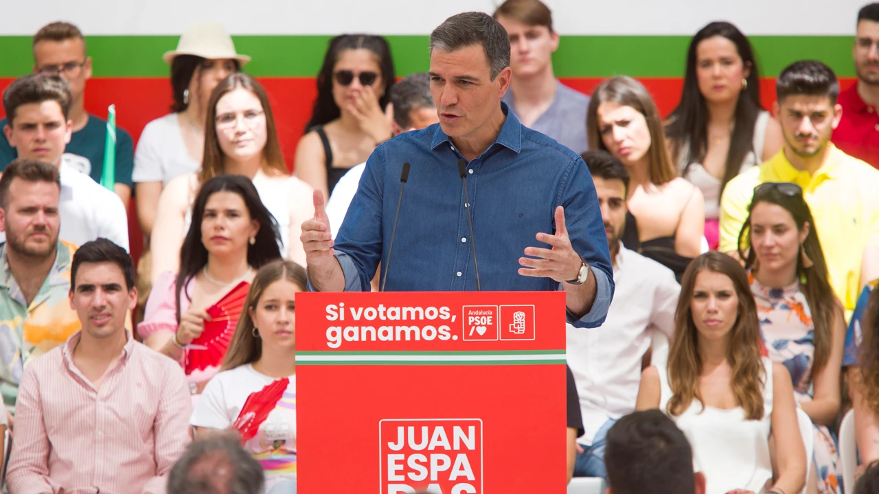 Pedro Sánchez acusa al Partido Popular de apoyar "la presión" de Argelia a España