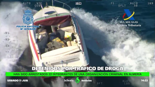 Narcotraficantes en lancha Almería Narcotraficantes en lancha Almería