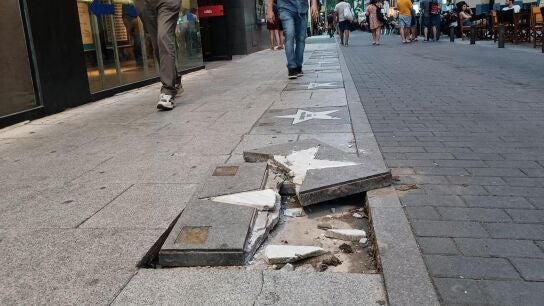 Vandalizan la estrella de la actriz Pen&eacute;lope Cruz en el Paseo de la Fama de Madrid.