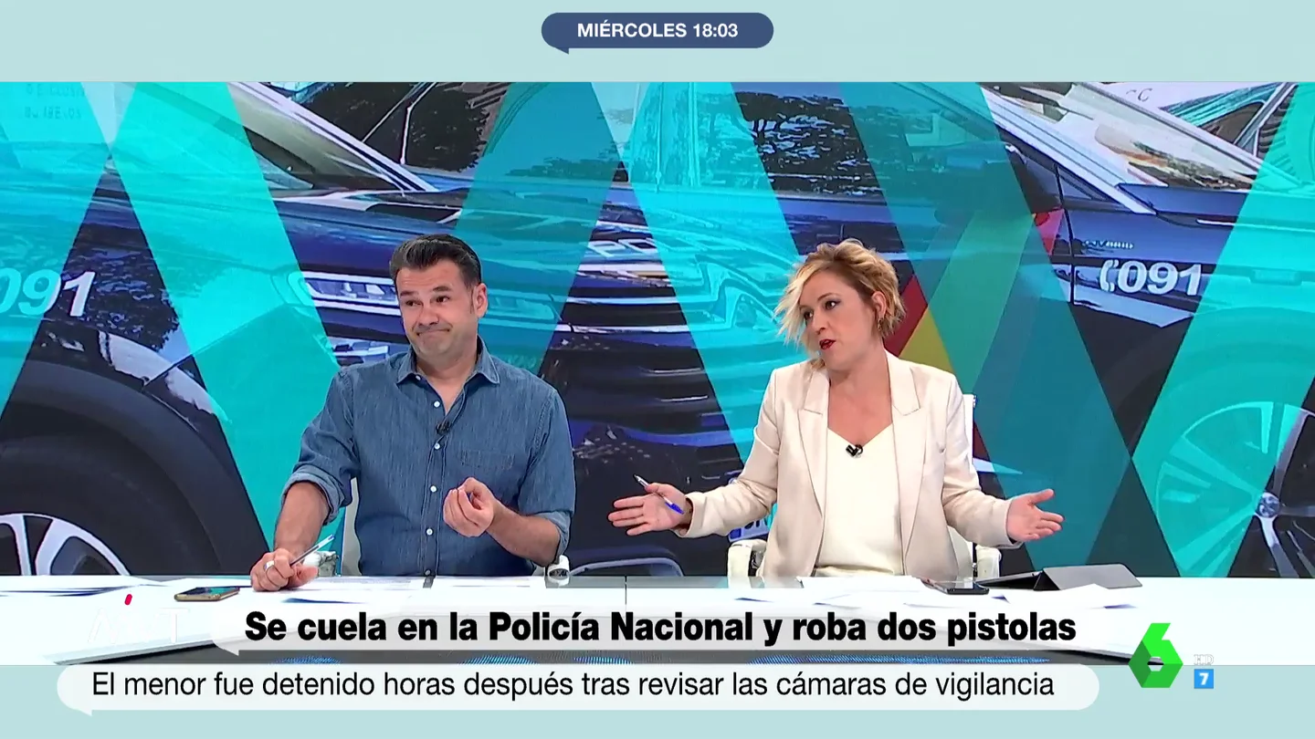 Cristina Pardo, indignada por el robo de dos pistolas en una comisaría en Madrid a manos de un menor: "Lo detuvieron de rebote" Cristina Pardo, indignada por el robo de dos pistolas en una comisaría en Madrid a manos de un menor: "Lo detuvieron de rebote"