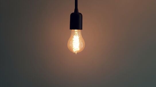 Por qu&eacute; sigue subiendo el precio de la luz