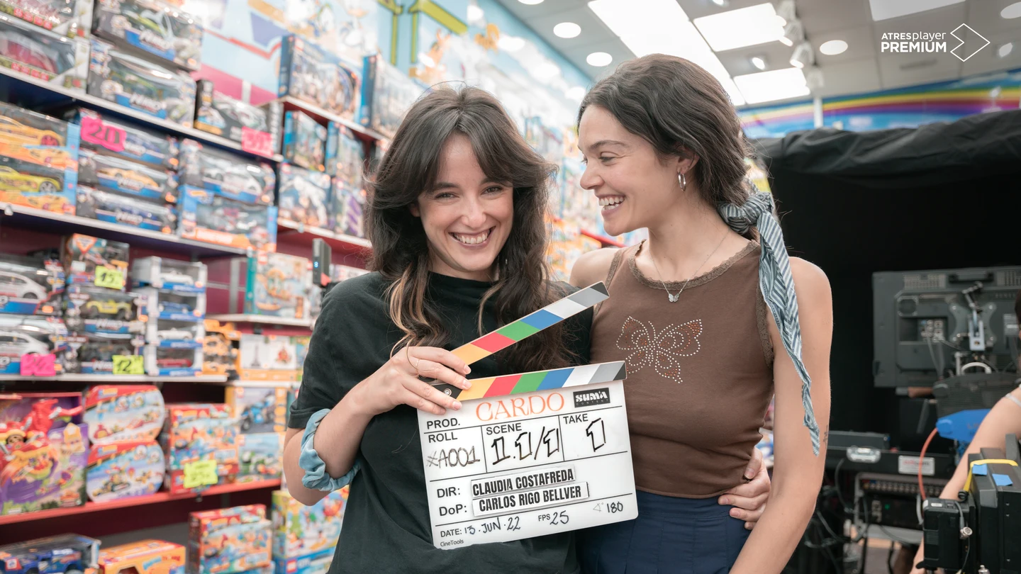 Claudia Costafreda y Ana Rujas arrancan el rodaje de la segunda temporada de 'Cardo' Claudia Costafreda y Ana Rujas arrancan el rodaje de la segunda temporada de 'Cardo'