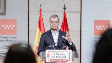 El ingenioso y viral mensaje de Dani Rovira ante la dimisión de Toni Cantó en la Oficina del Español