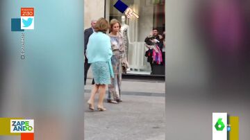 El viral de un dependiente de Zara saludando a la reina Sofía tras un escaparate mientras ella pasa de él