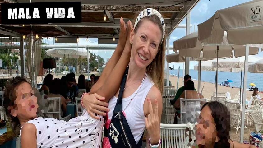 Retiran la custodia de sus hijas porque no controlaban su Instagram Retiran la custodia de sus hijas porque no controlaban su Instagram