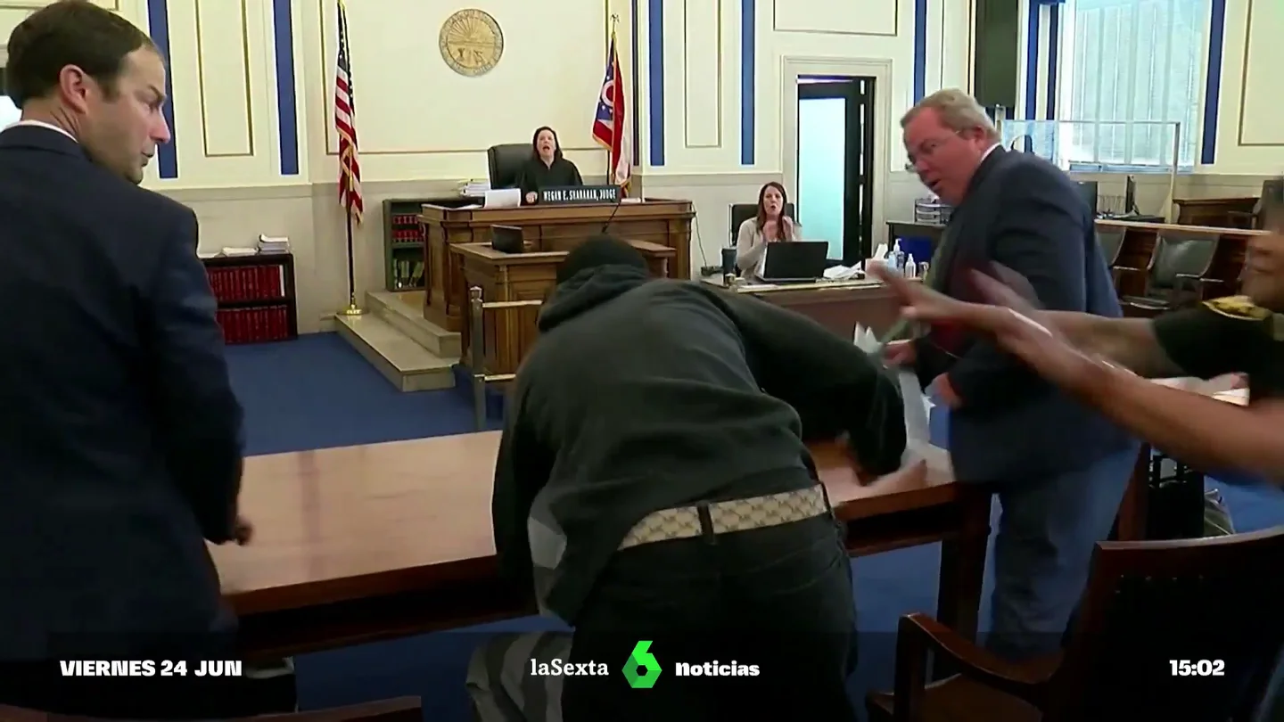 agresión en pleno juicio agresión en pleno juicio