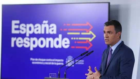 Pedro Sánchez comparece para presentar las nuevas medidas anticrisis del Gobierno Pedro Sánchez comparece para presentar las nuevas medidas anticrisis del Gobierno