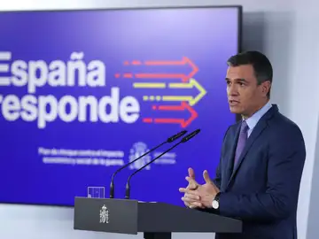 Pedro Sánchez comparece para presentar las nuevas medidas anticrisis del Gobierno 