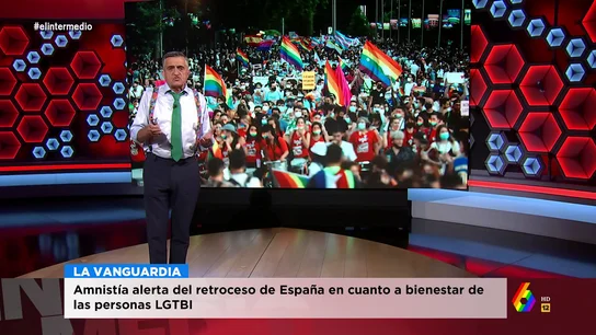 Critica al Ayuntamiento de Madrid por no colgar la bandera del Orgullo Critica al Ayuntamiento de Madrid por no colgar la bandera del Orgullo
