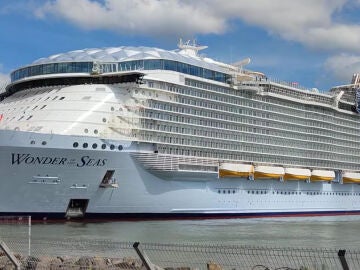'Wonder of the Seas': así es el crucero más grande del mundo, toda una “ciudad” flotante