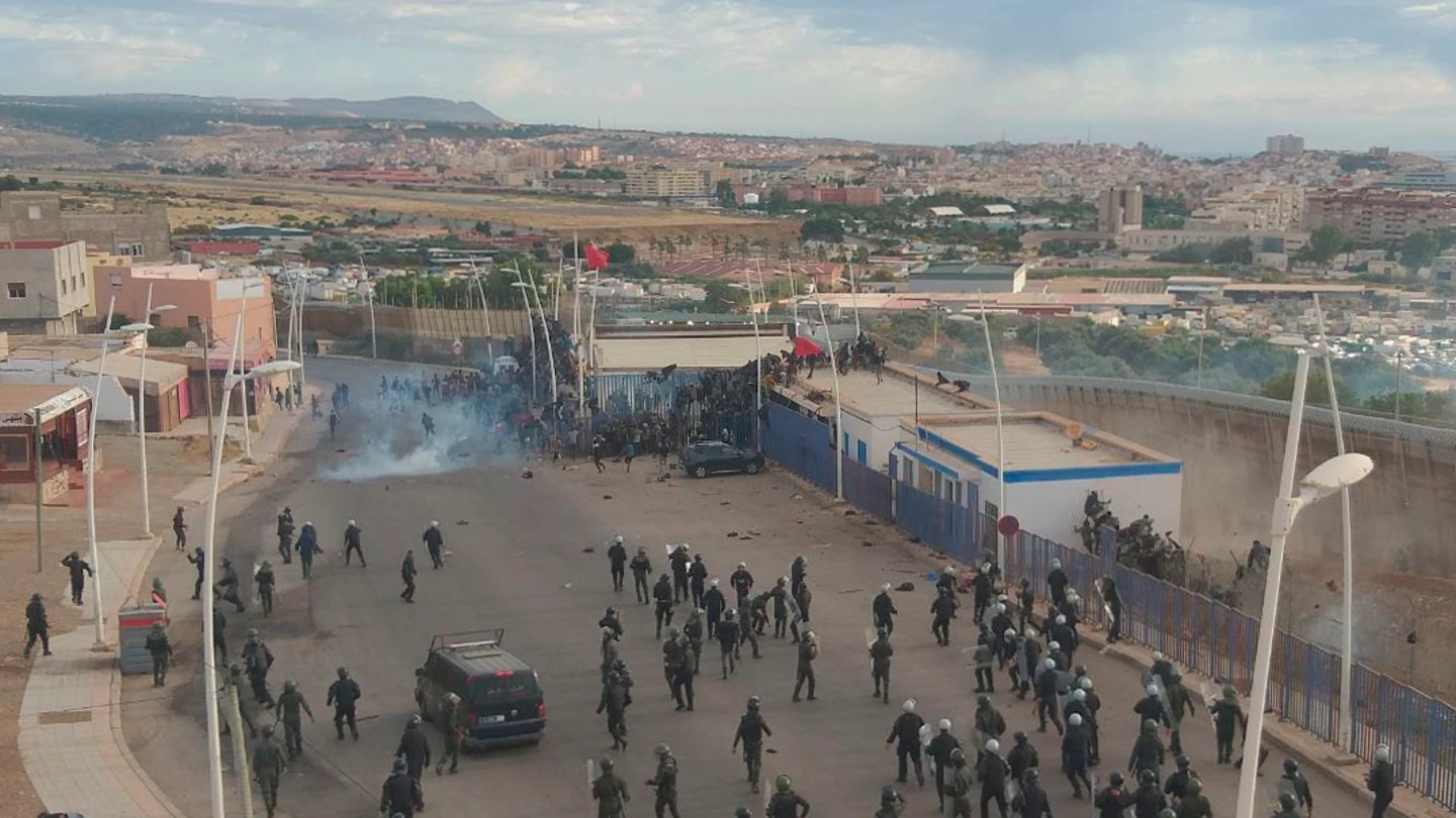 Fotografías cedidas a EFE por una vecina del Barrio Chino, en la provincia de Nador y fronterizo con Melilla. Fotografías cedidas a EFE por una vecina del Barrio Chino, en la provincia de Nador y fronterizo con Melilla.