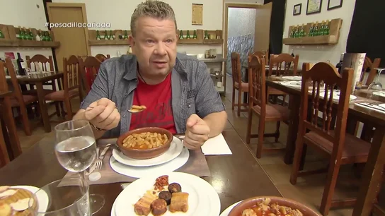 El cabreo de Chicote al descubrir que la fabada de A Cañada es de lata "¿Cómo tienes los cojones de vendérmela como premiada?": el cabreo de Chicote al descubrir que la fabada de A Cañada es de lata