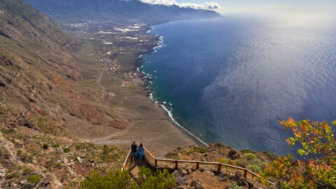 Impactantes vistas del Mirador de La Peña, en El Hierro