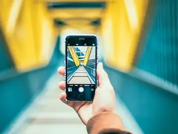 Cómo habilitar las líneas de cuadrícula de la cámara en un iPhone y tomar mejores fotos Cómo habilitar las líneas de cuadrícula de la cámara en un iPhone y tomar mejores fotos