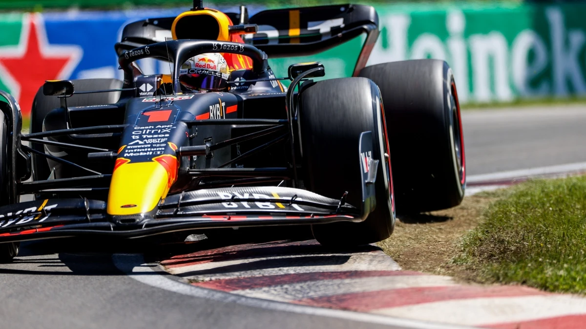 Max Verstappen, con el Red Bull