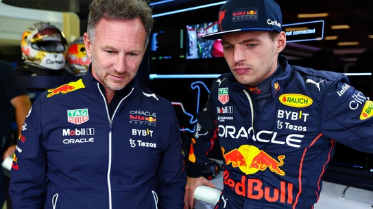 Christian Horner, junto a Max Verstappen Christian Horner, junto a Max Verstappen