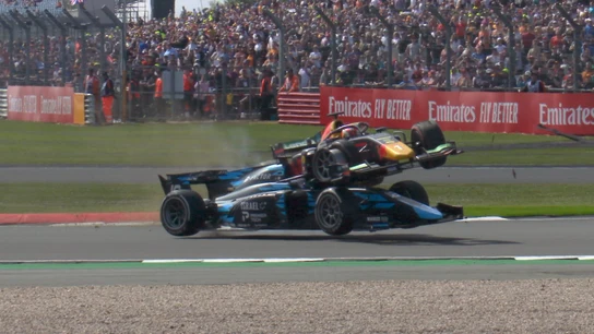 Terrible accidente entre Hauger y Nissany en la F2 Terrible accidente entre Hauger y Nissany en la F2
