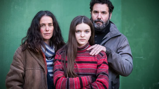 Patricia López Arnaiz, Zoe Arnao, Miquel Fernández, en 'Apagón' Patricia López Arnaiz, Zoe Arnao, Miquel Fernández, en 'Apagón'
