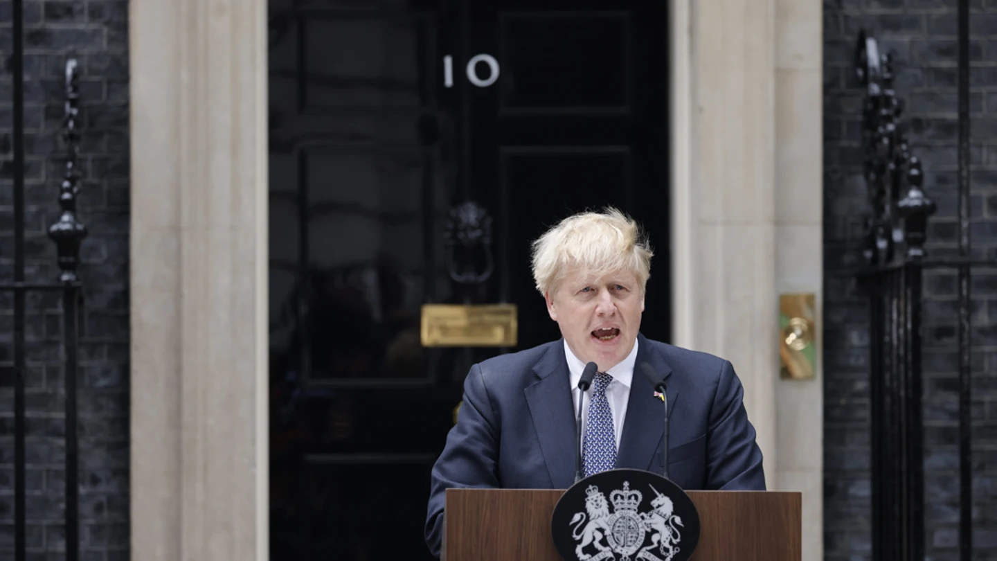 Boris Johnson en el momento de anunciar su dimisión Boris Johnson en el momento de anunciar su dimisión
