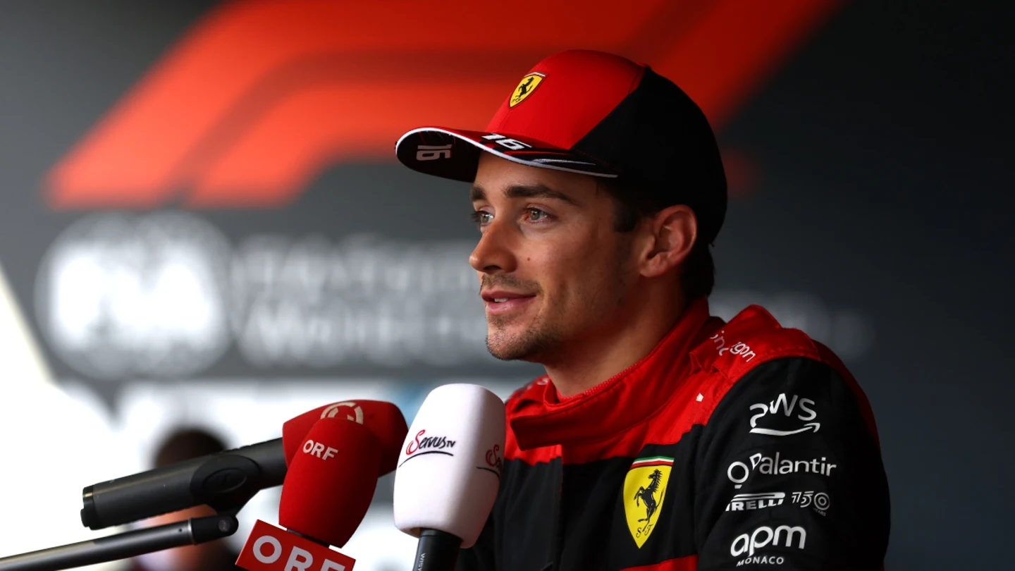 Charles Leclerc, ante los medios Charles Leclerc, ante los medios