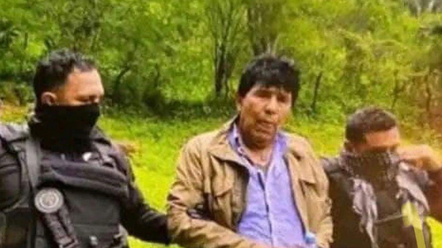 Imagen del momento de la detención de Rafael Caro Quintero Imagen del momento de la detención de Rafael Caro Quintero