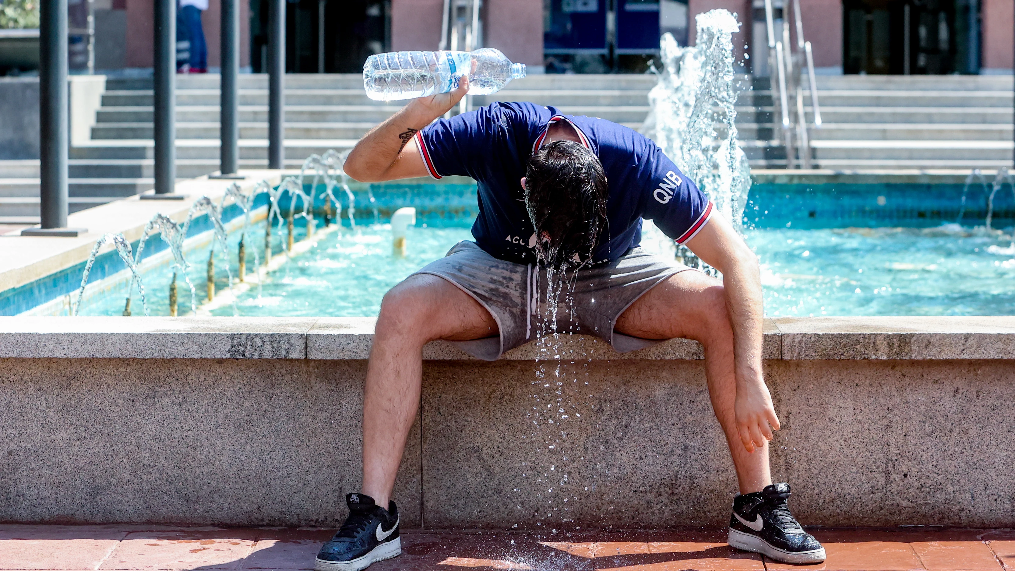 Octavo día calor asfixiante