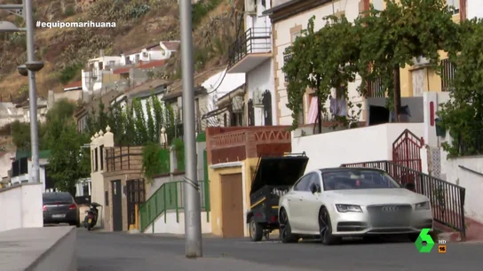 Mercedes, Audi, BMW... coches de alta gama en un barrio de Granada con una tasa de paro del 85%: Equipo de Investigación, tras el negocio de la marihuana Mercedes, Audi, BMW... coches de alta gama en un barrio de Granada con una tasa de paro del 85%: Equipo de Investigación, tras el negocio de la marihuana