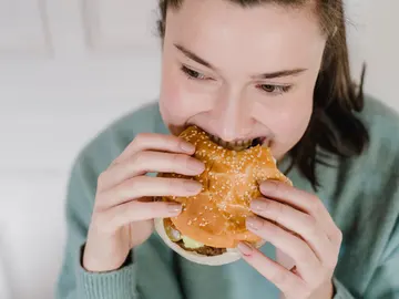 El estudio que determina si te gusta una persona u otra según el hambre que tengas El estudio que determina si te gusta una persona u otra según el hambre que tengas
