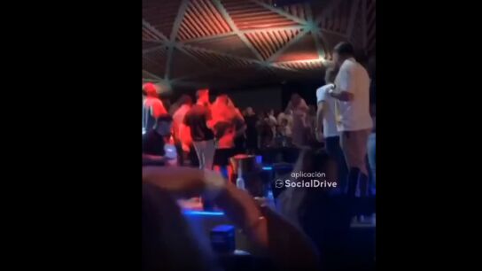 Caos en una discoteca de Marbella por un tiroteo que se ha saldado con 5 heridos