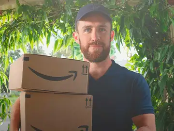 Un repartidor de Amazon Un repartidor de Amazon