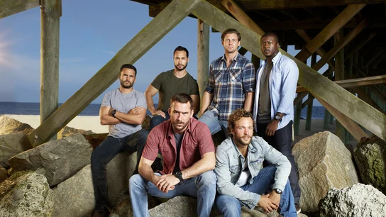 Los protagonistas de 'Six', la nueva serie que laSexta emite en el prime time del martes Los protagonistas de 'Six', la nueva serie que laSexta emite en el prime time del martes