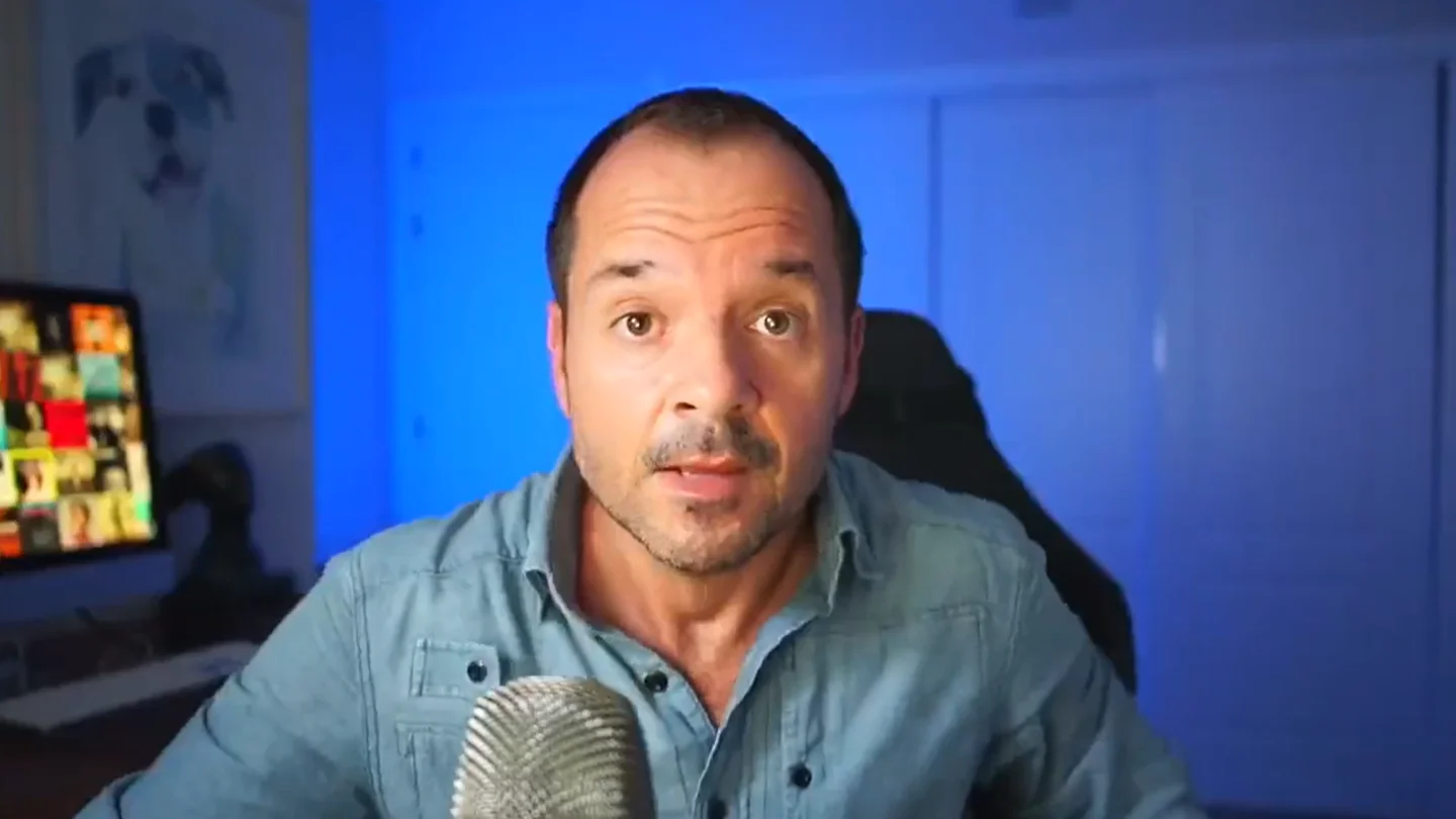 Ángel Martín explota: "El puto pequeño esfuerzo lo deberían hacer los que están al mando" Trending Topic