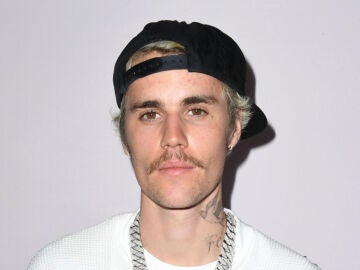 Justin Bieber sells his music catalog for about 200 million dollars