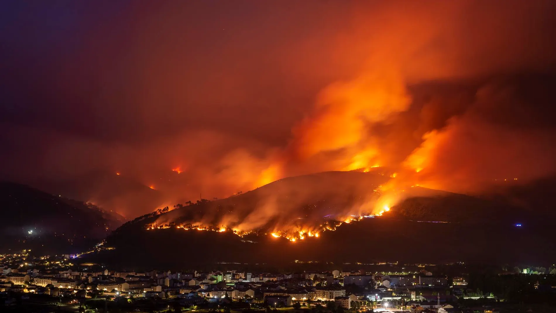 El 54% de los incendios que arrasan España son intencionados: "Incendiarios, aquellos que pegan el fuego con algún motivo"