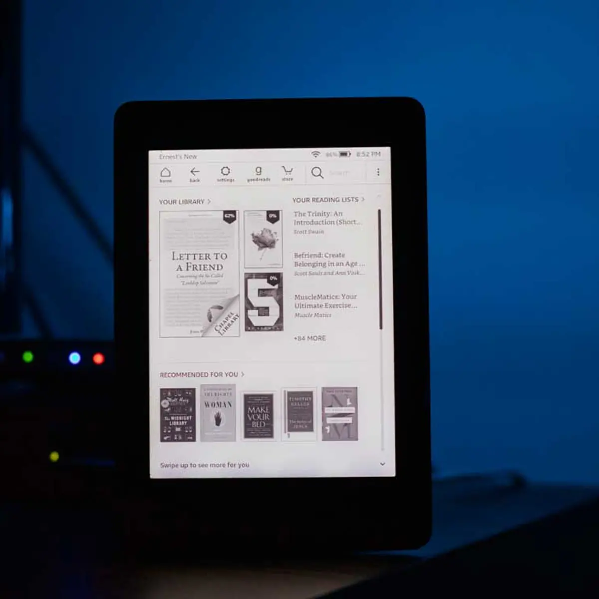 Así puedes poner como pantalla de bloqueo de Kindle un libro que lees