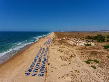 Playa de Tavira en Algarve, Portugal Playa de Tavira en Algarve, Portugal