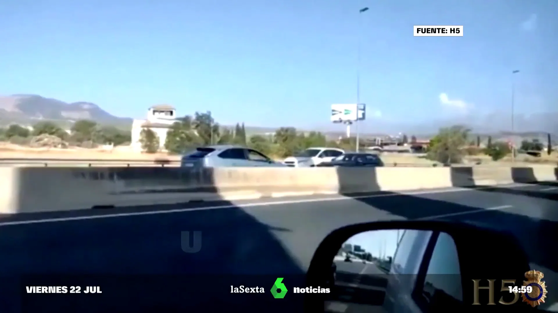 Estremecedor accidente de un conductor kamikaze y un camión de grandes dimensiones en Granada