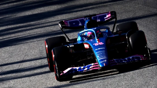 Fernando Alonso rueda con el Alpine Fernando Alonso rueda con el Alpine