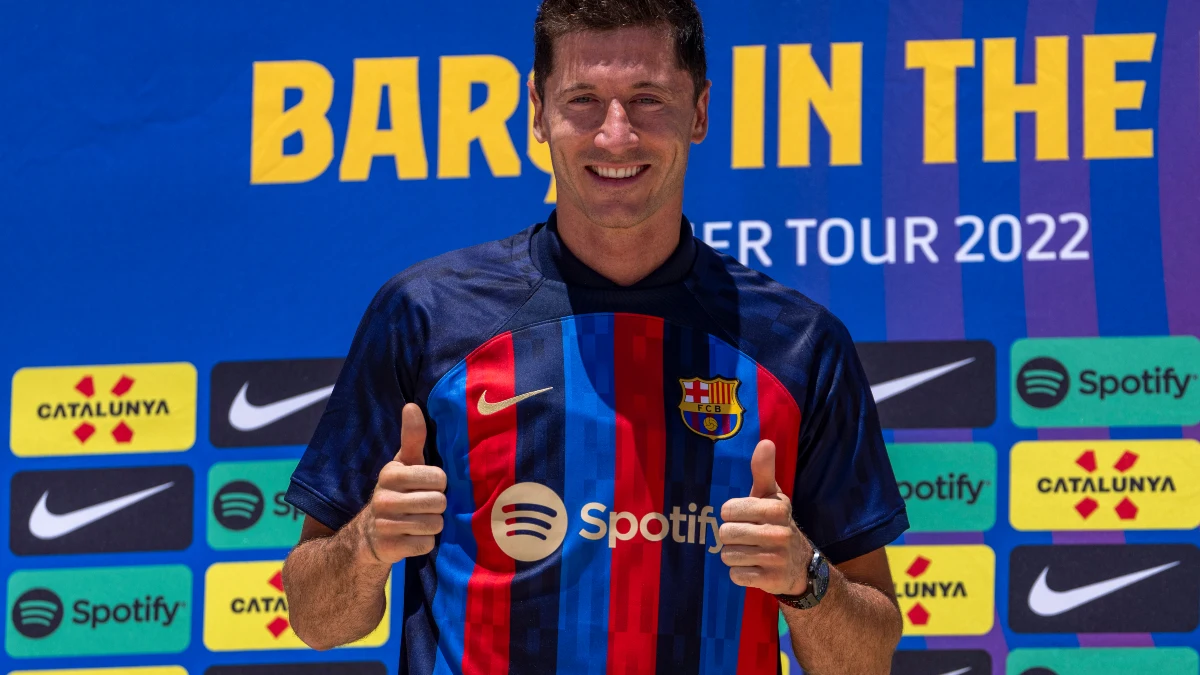 Robert Lewandowski, con la camiseta del Barça