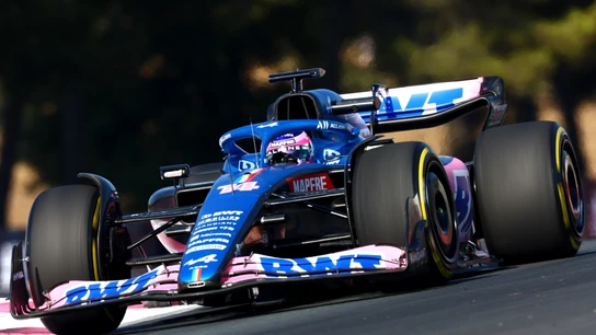 Fernando Alonso con el Alpine. Fernando Alonso con el Alpine.
