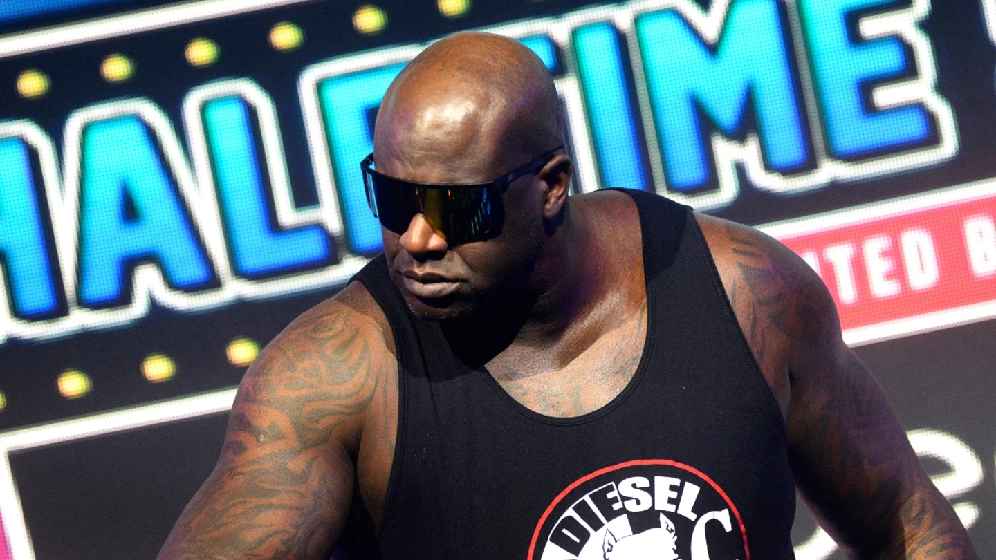 Shaquille O'Neal. Shaquille O'Neal.