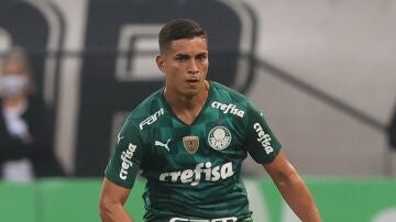 Renan Víctor con Palmeiras
