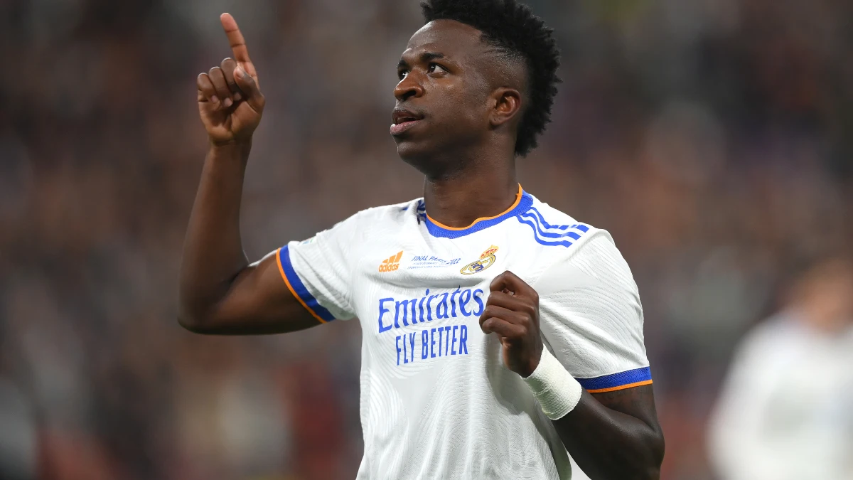 Vinicius celebra un gol con el Real Madrid