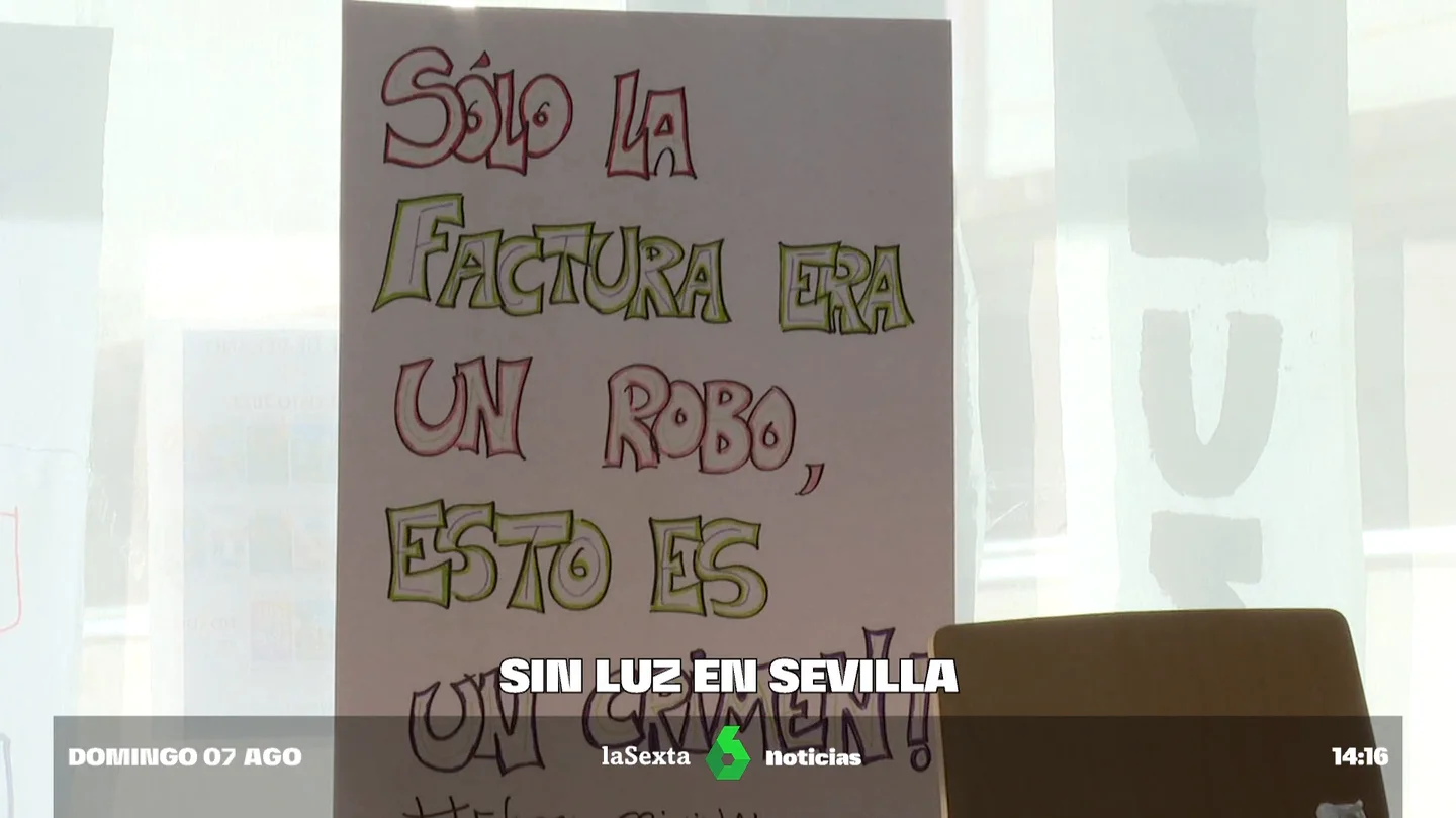 Vecinos denuncian cortes de luz en Sevilla Vecinos denuncian cortes de luz en Sevilla