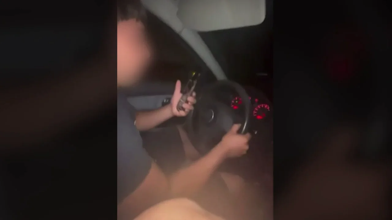 Investigan a un menor de 16 años y a su acompañante por conducir a más de 200 kilómetros por hora