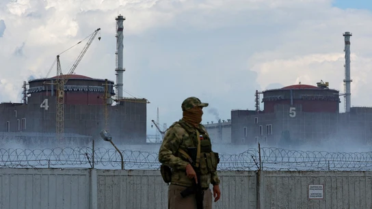 La central nuclear de Zaporiyia (Ucrania) La central nuclear de Zaporiyia (Ucrania)